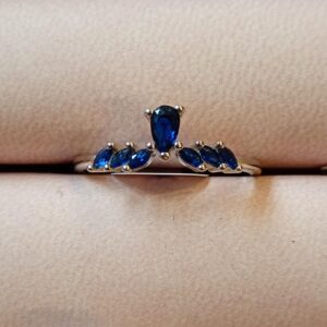 Anillo corona circonia azul (plata)