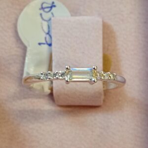 Anillo circonia rectangular (plata)