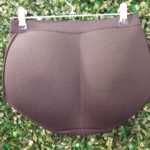 Pantaleta con relleno