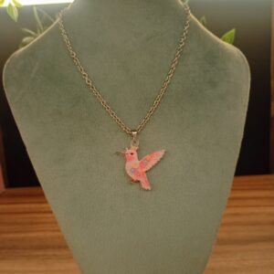 Collar colibri rosa